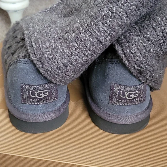 UGG Sweater Boots - Picture 3 of 7